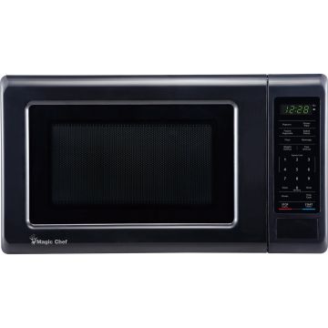Magic Chef - 0.7 Cu. Ft. 700-Watt Countertop Microwave (Black)